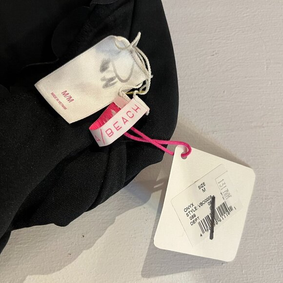 Vanilla Beach Women's Black Scalloped Edge One-Piece Swimsuit - Size Medium NWT - Picture 5 of 5